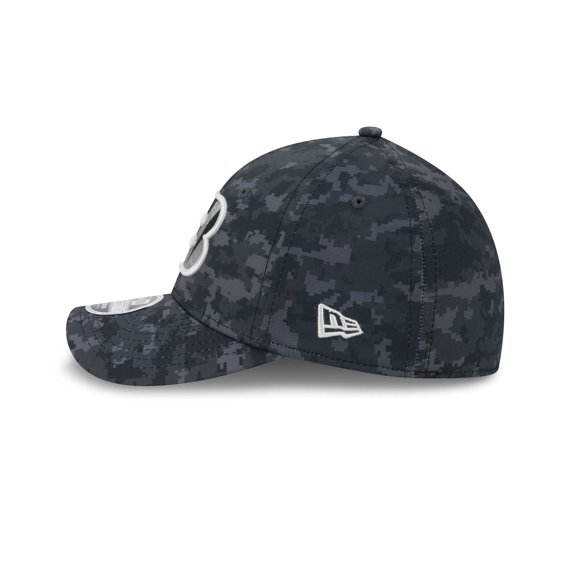 Cincinnati Bengals New Era 2026 NFL Salute to Service 39THIRTY Flex Fit Cap Camouflage Schwarz