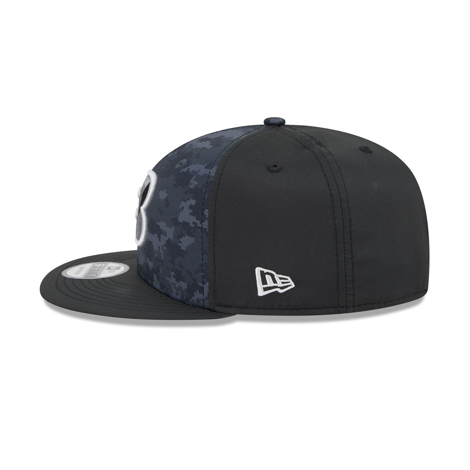 Cincinnati Bengals New Era 2026 NFL Salute to Service 9FIFTY Snapback Cap Camouflage Schwarz