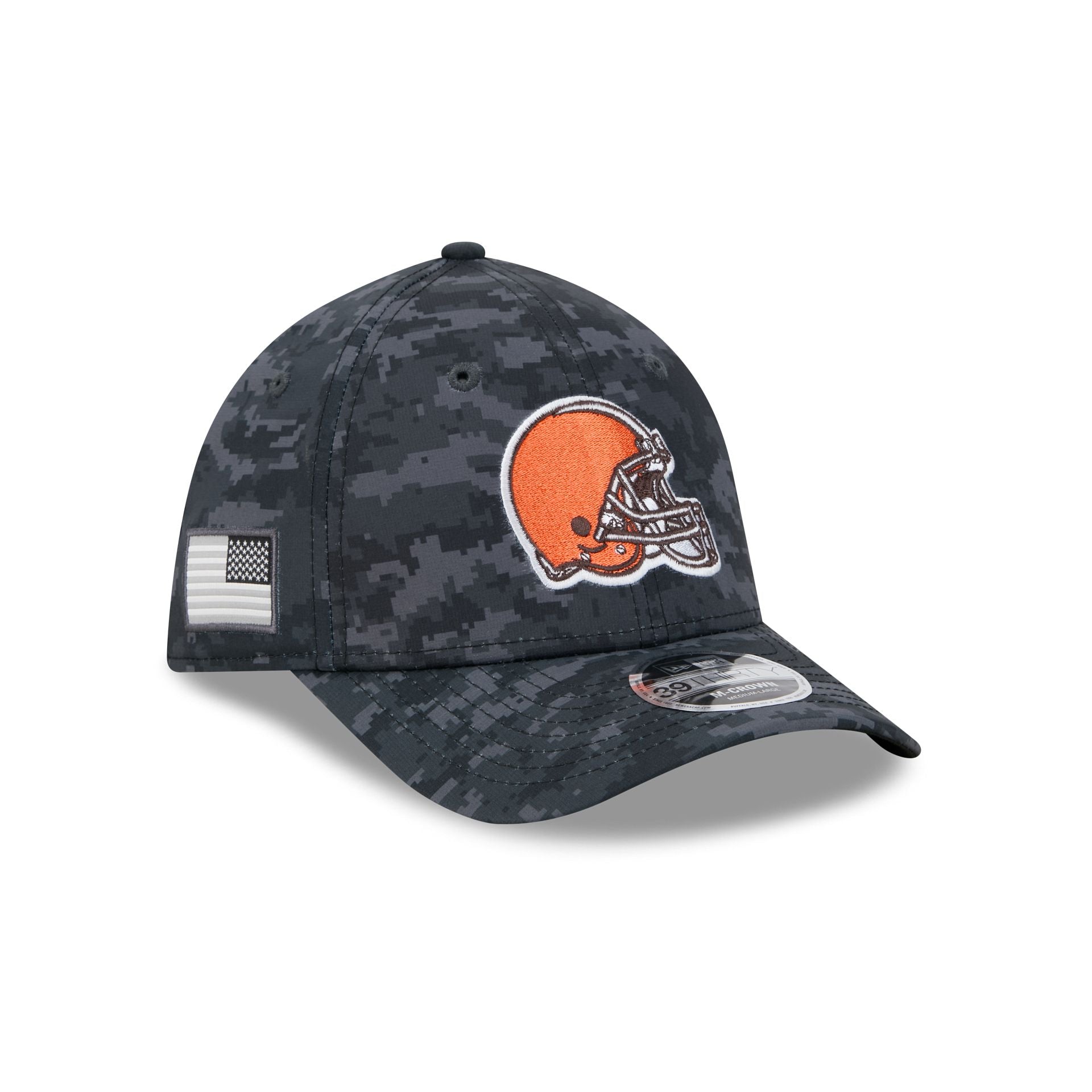 Cleveland Browns New Era 2026 NFL Salute to Service 39THIRTY Flex Fit Cap Camouflage Schwarz