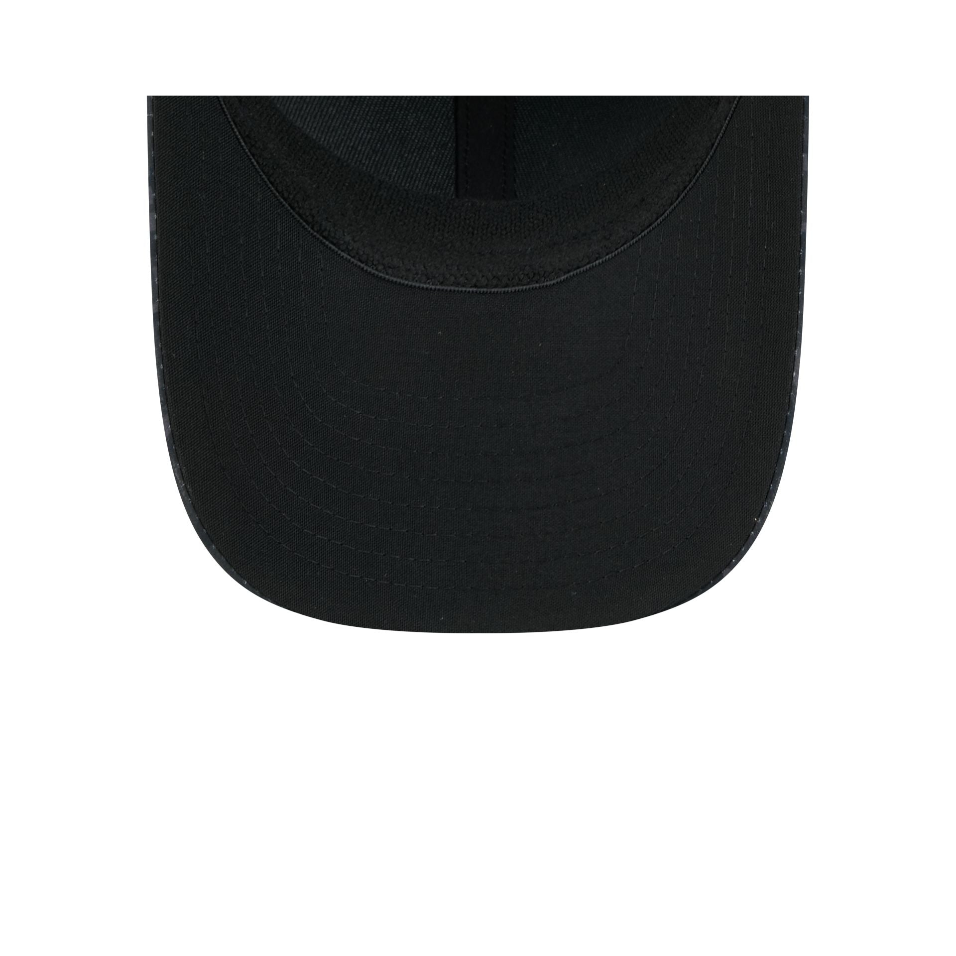 Indianapolis Colts New Era 2026 NFL Salute to Service 39THIRTY Flex Fit Cap Camouflage Schwarz