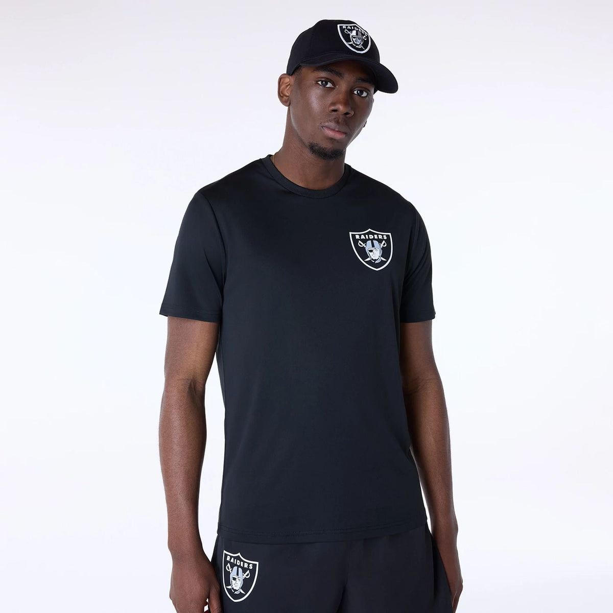 Las Vegas Raiders New Era GYM Essentials Polyester NFL T-Shirt Schwarz - STADIUMDREAMS