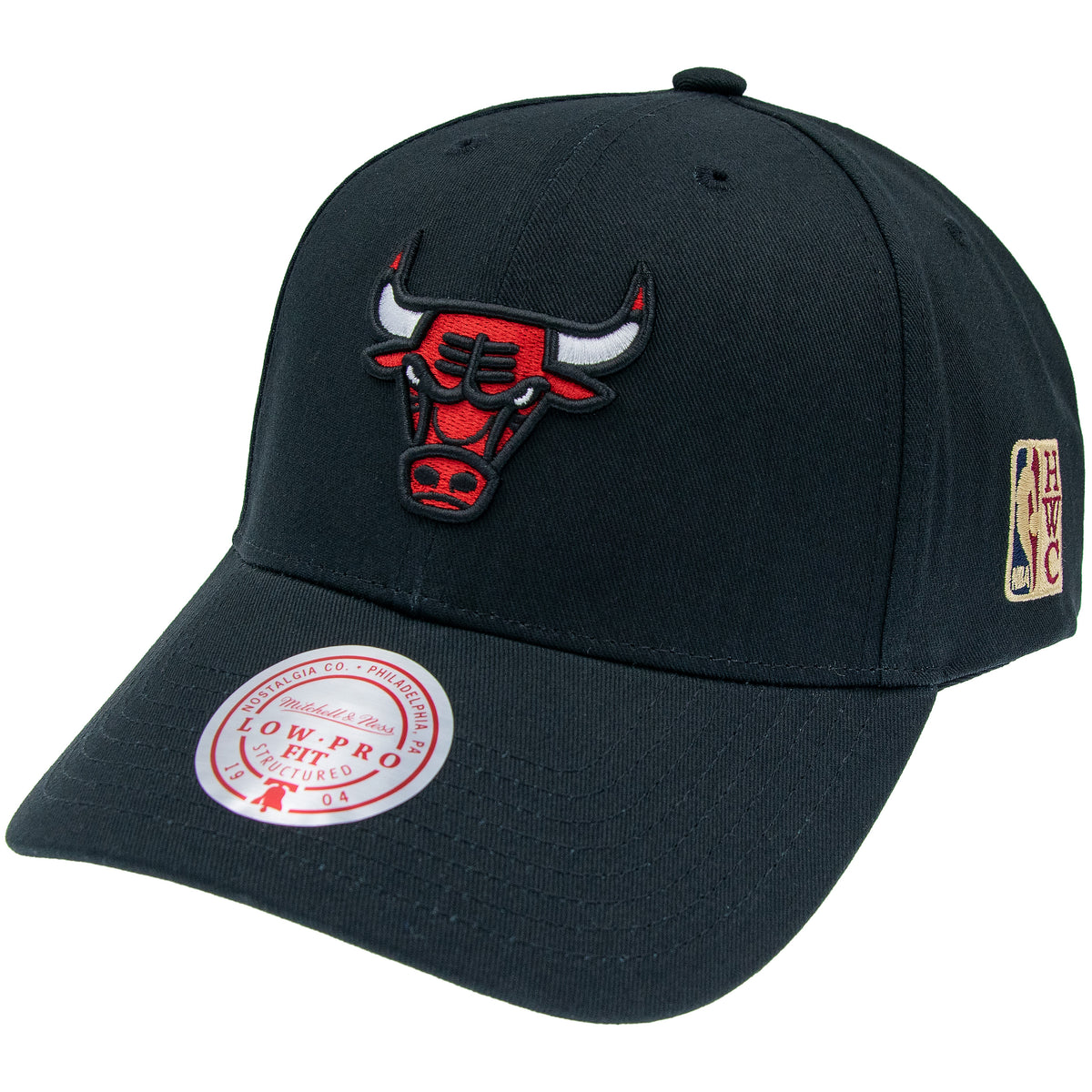 Schwarze Mitchell & Ness Chicago Bulls NBA Cap mit Teamlogo und niedrigem Profil, sportliche Mütze für Basketballfans.