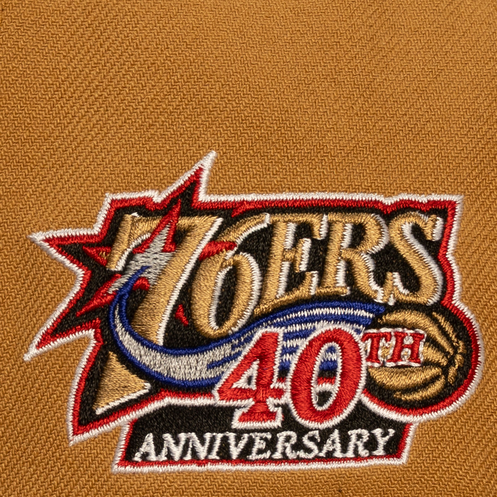 Philadelphia 76ers Mitchell & Ness In the City Pro Pinch Snapback Hardwood Classic NBA Cap Beige