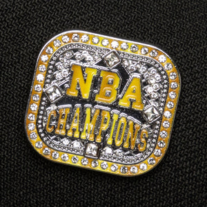 Miami Heat Mitchell & Ness Legacy Made Champ Pro Pinch Snapback NBA Cap in Schwarz geschniegelt