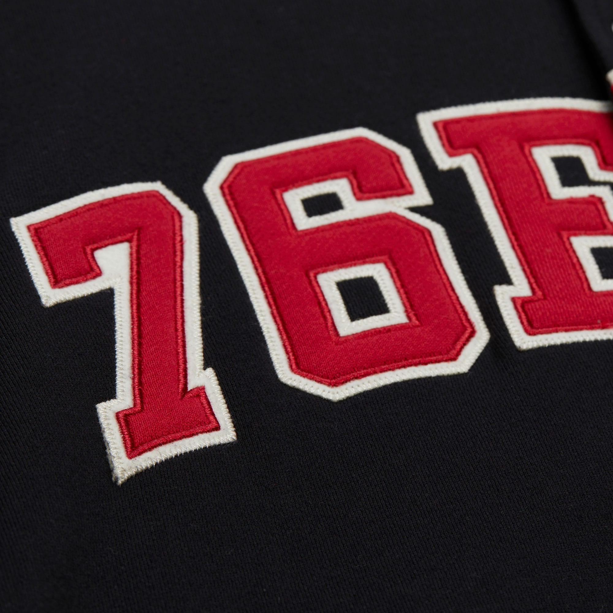 Philadelphia 76ers Mitchell & Ness Premium Patch Courtside Fleece Full-Snap NBA Jacke Schwarz