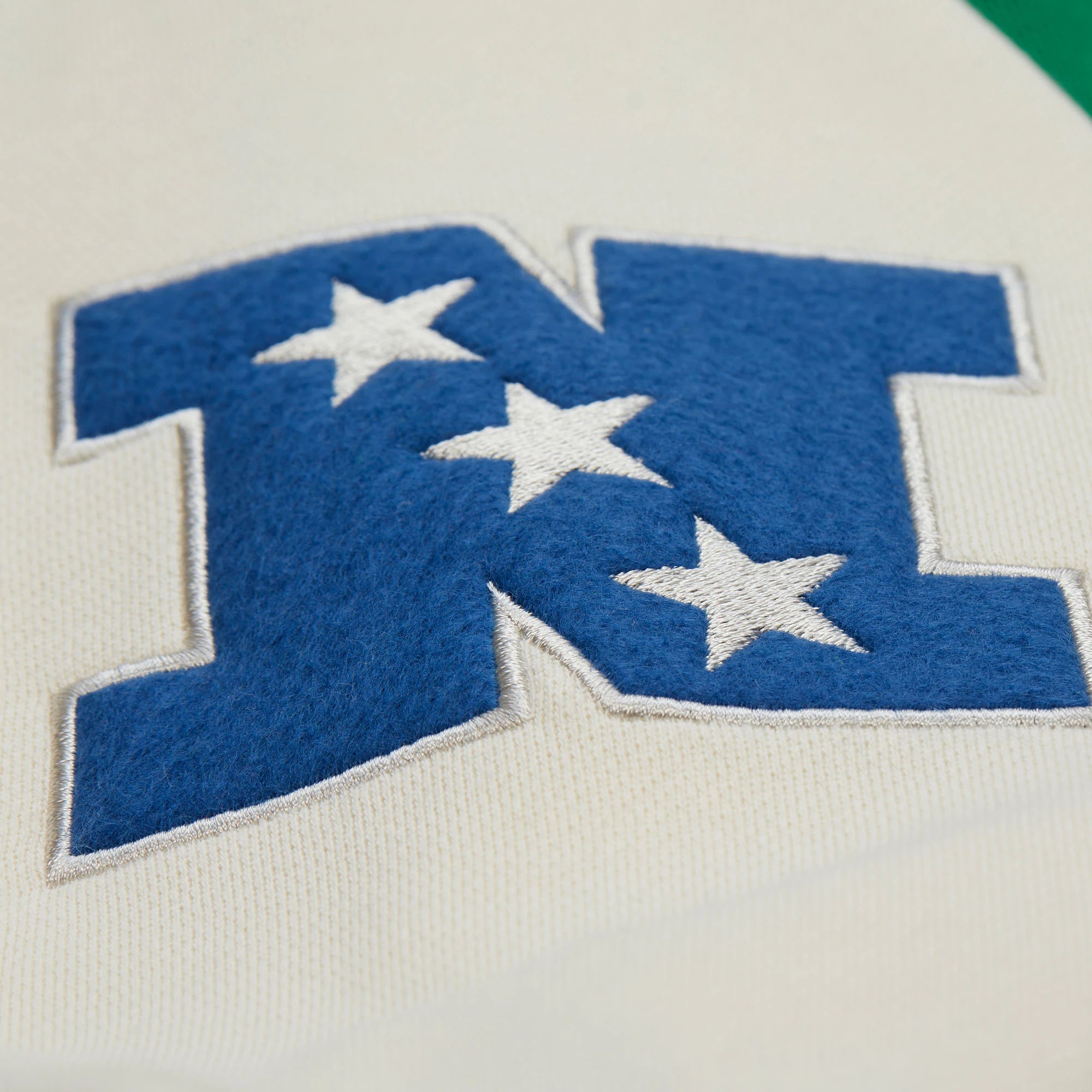 Philadelphia Eagles Mitchell & Ness Premium Patch Sideline Fleece Full-Snap NFL Jacke Grün