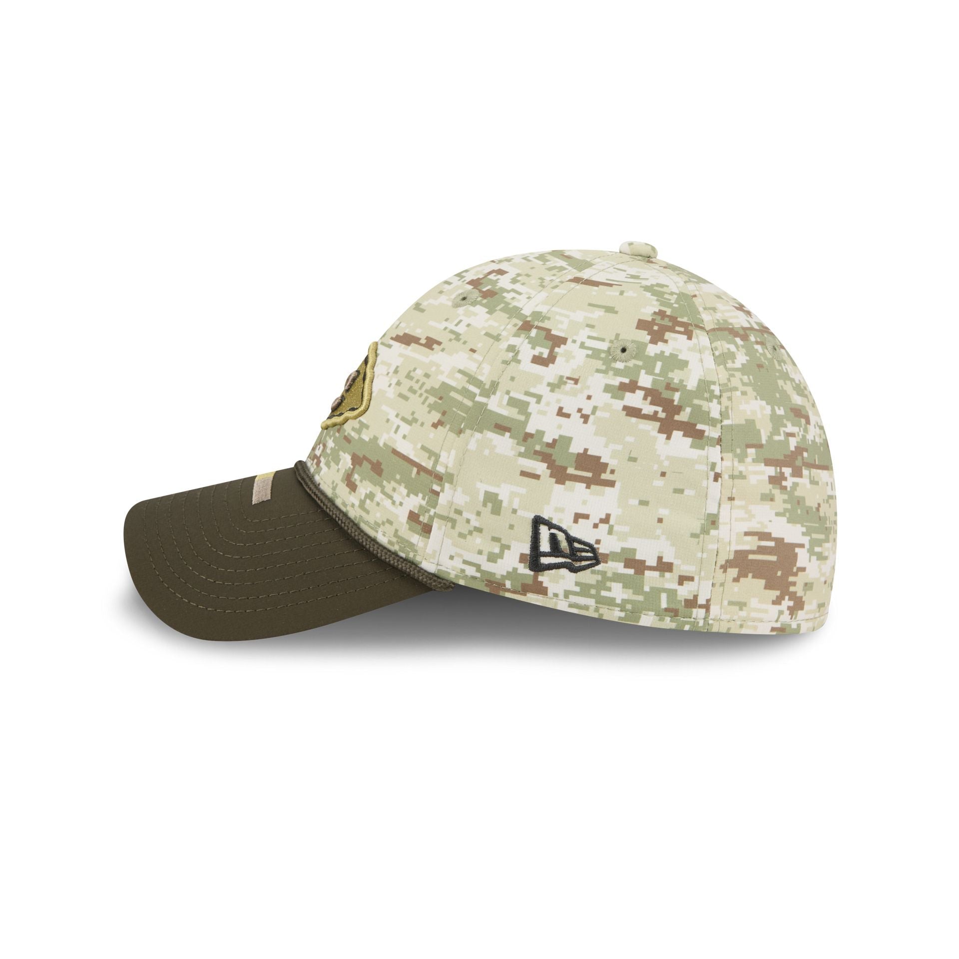 Kansas City Chiefs New Era 2025 NFL Salute to Service 39THIRTY Flex Fit Cap Camouflage
