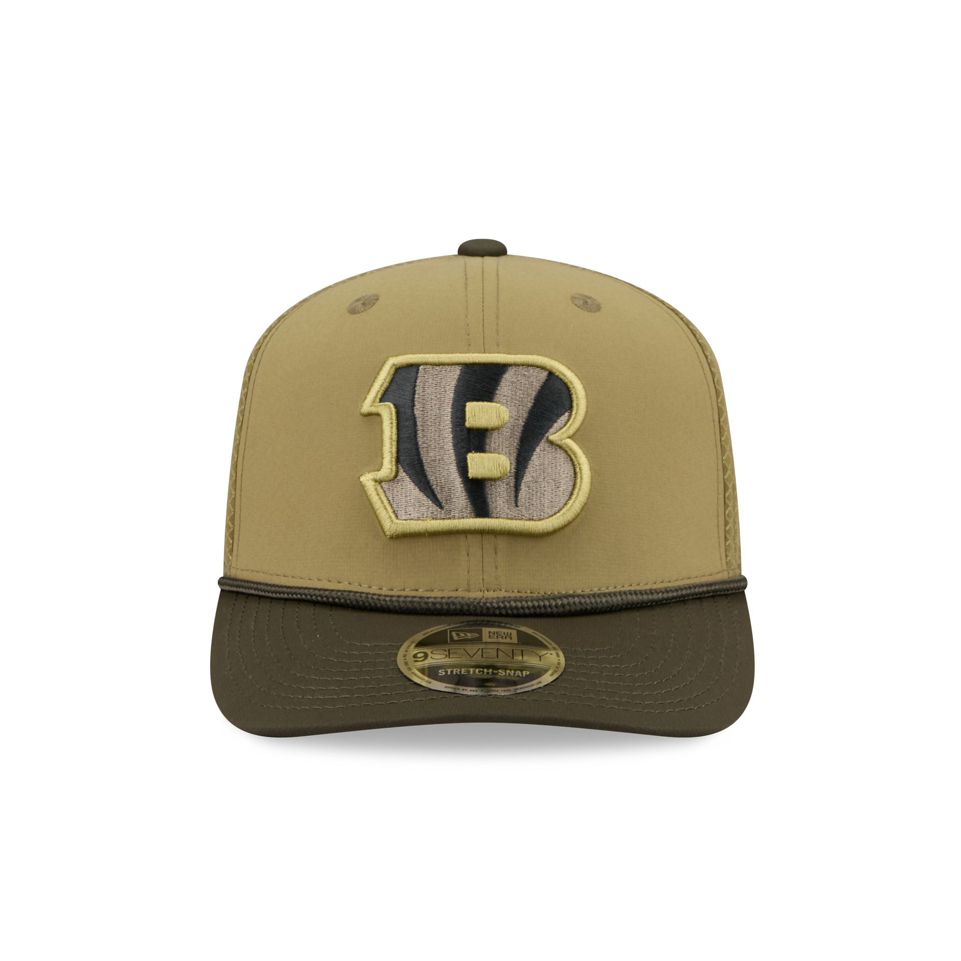 Cincinnati Bengals New Era 2025 NFL Salute to Service 9SEVENTY Trucker Cap Grün