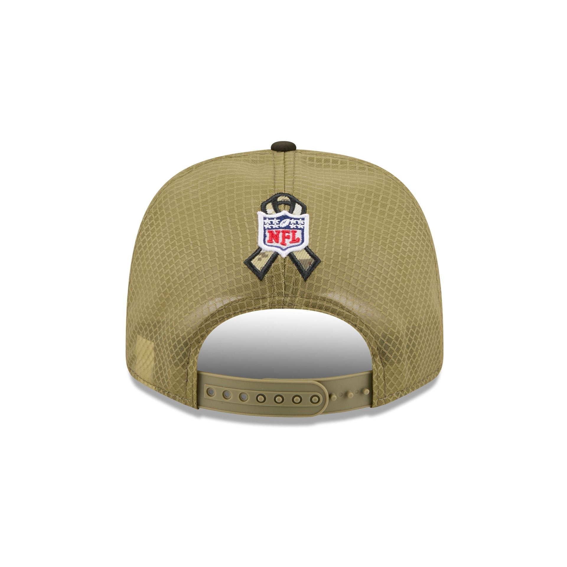 Cincinnati Bengals New Era 2025 NFL Salute to Service 9SEVENTY Trucker Cap Grün