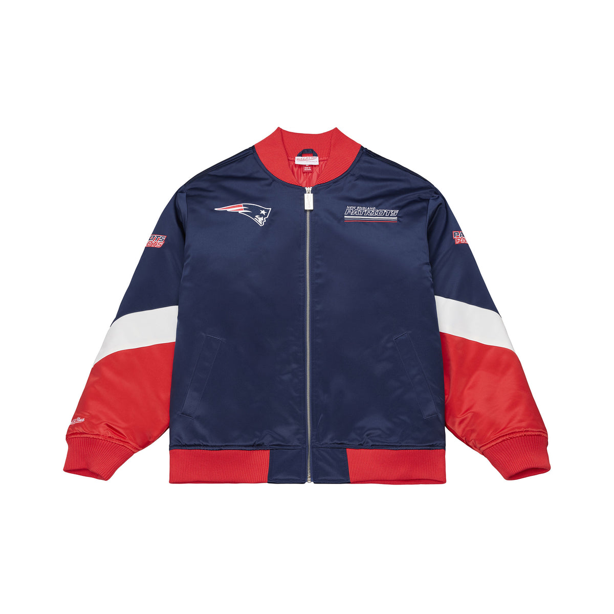 Dunkelblaue Mitchell & Ness NFL New England Patriots Triple Check Heavyweight Satin Jacke, detailreiche sportliche Jacke.