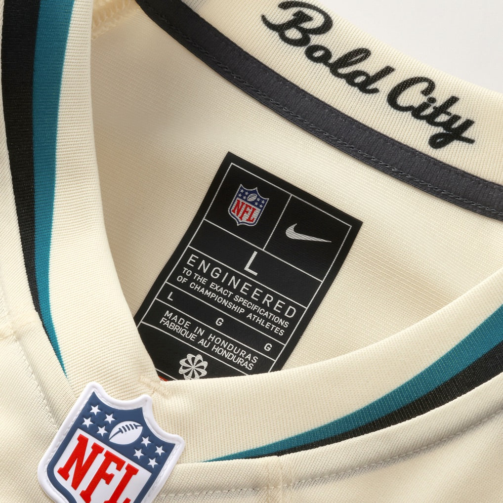 Trevor Lawrence #16 Jacksonville Jaguars Nike 2026 Rivalries Game NFL Trikot Beige