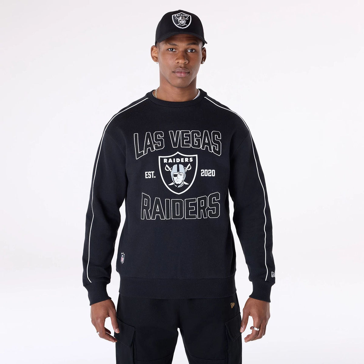 Las Vegas Raiders New Era Graphic Crewneck NFL Pullover Schwarz - STADIUMDREAMS