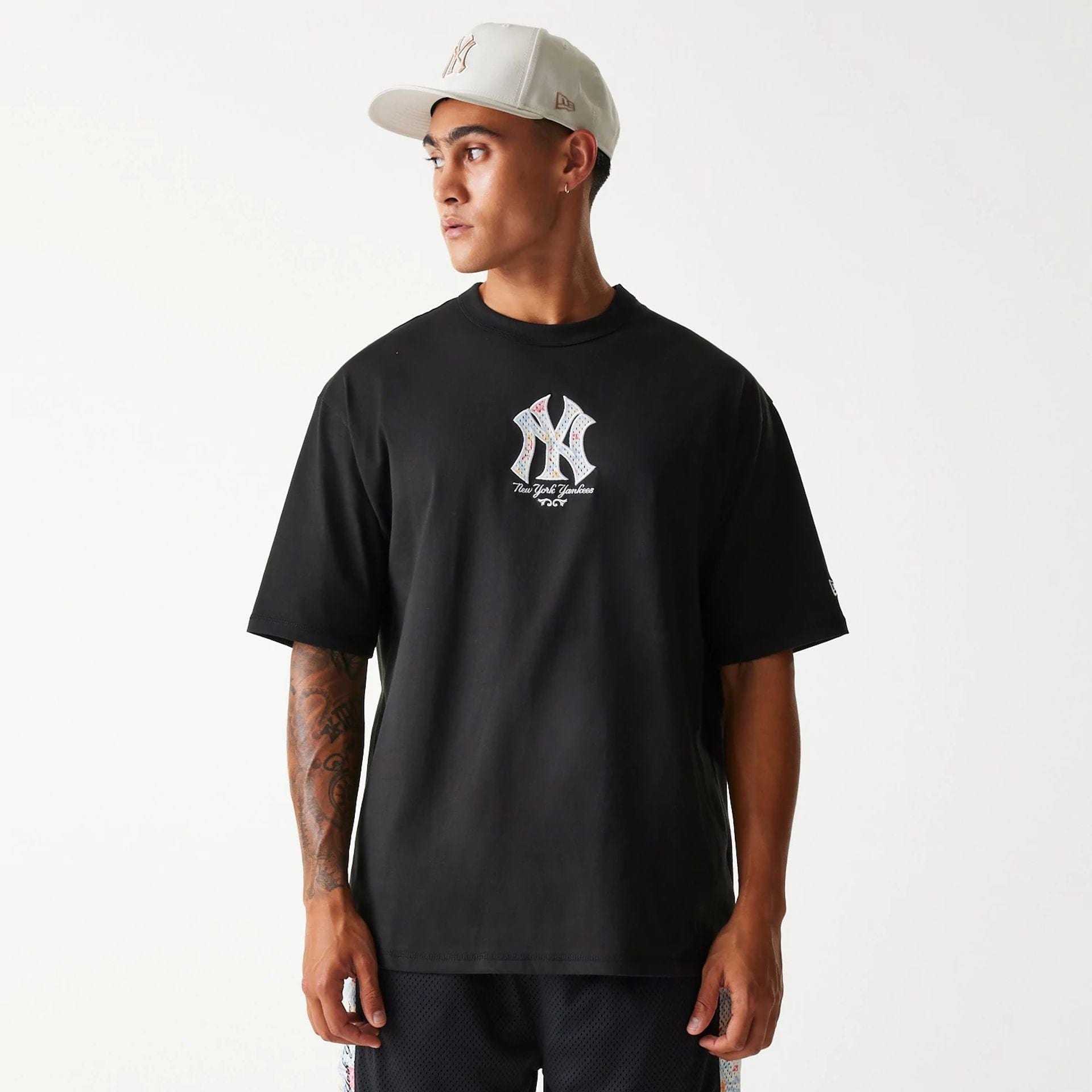 New York Yankees New Era Infill Mesh MLB Shorts Schwarz