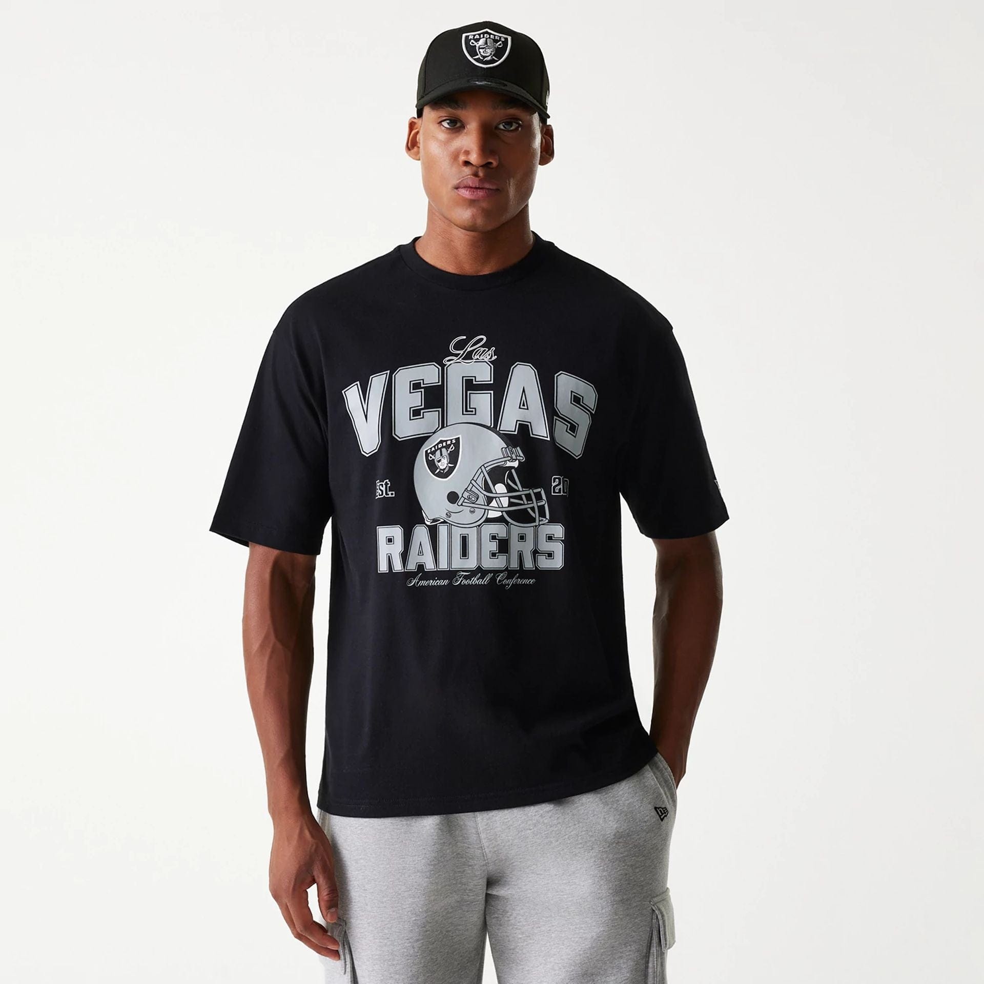Las Vegas Raiders New Era Oversized Helmet NFL T-Shirt Schwarz