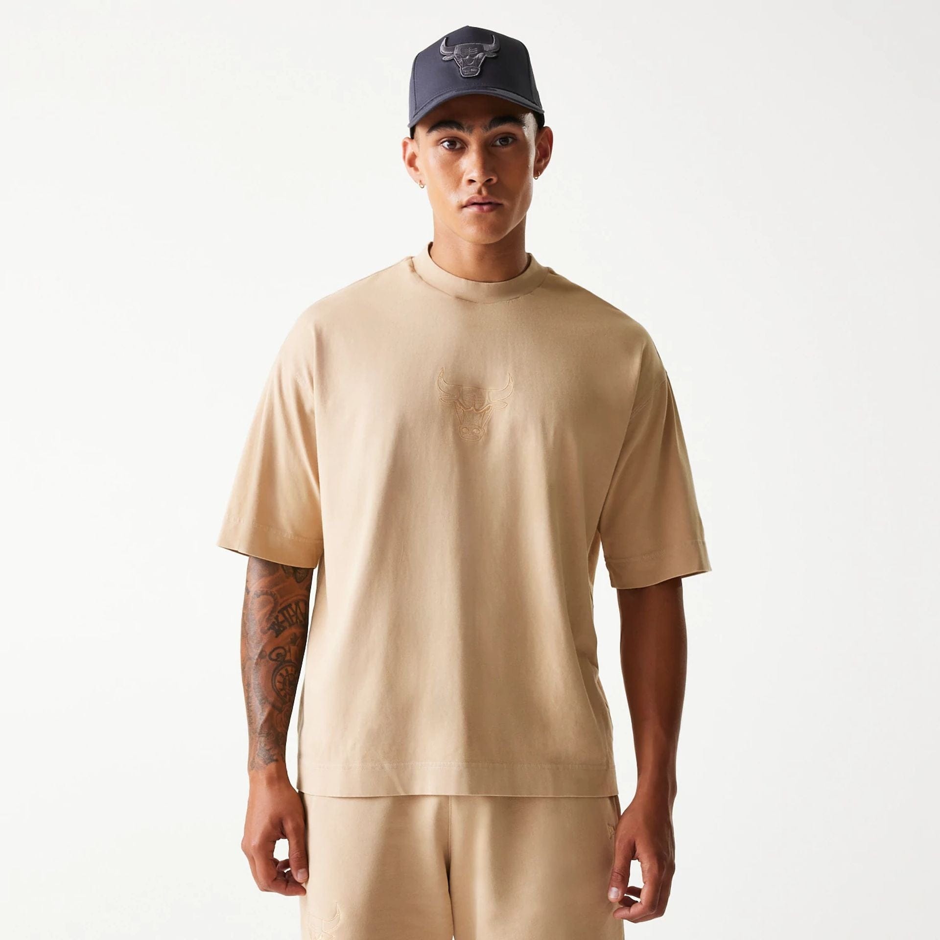 Chicago Bulls New Era Washed Style Oversized Box T-Shirt Beige