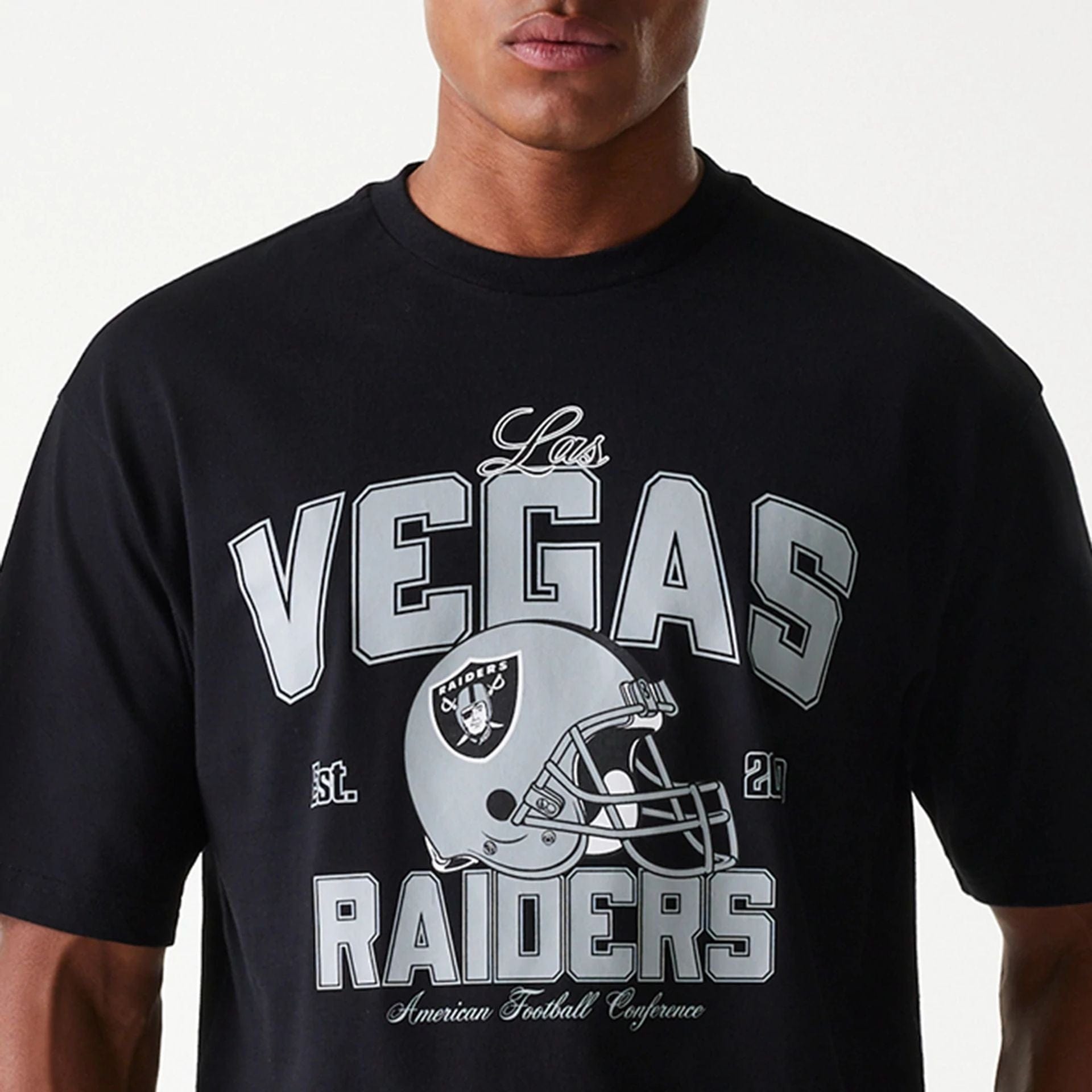 Las Vegas Raiders New Era Oversized Helmet NFL T-Shirt Schwarz