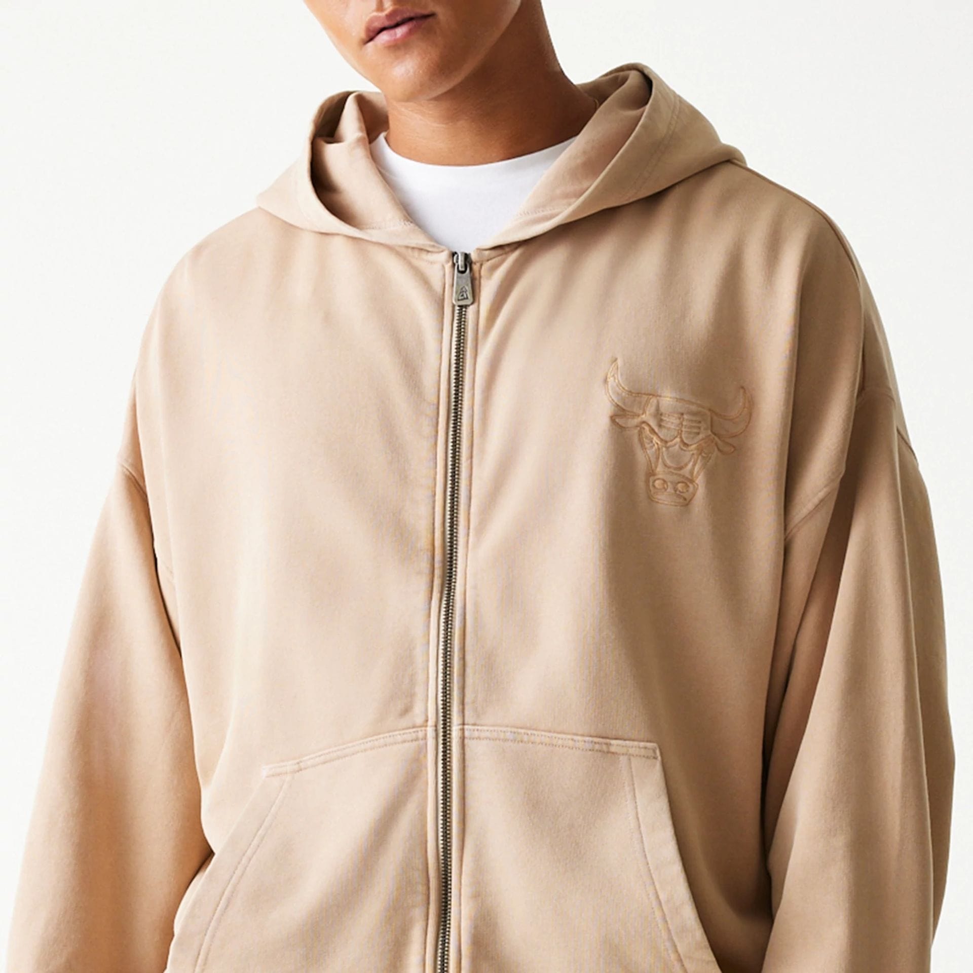Chicago Bulls New Era Washed Style Full Zip NBA Hoodie Beige