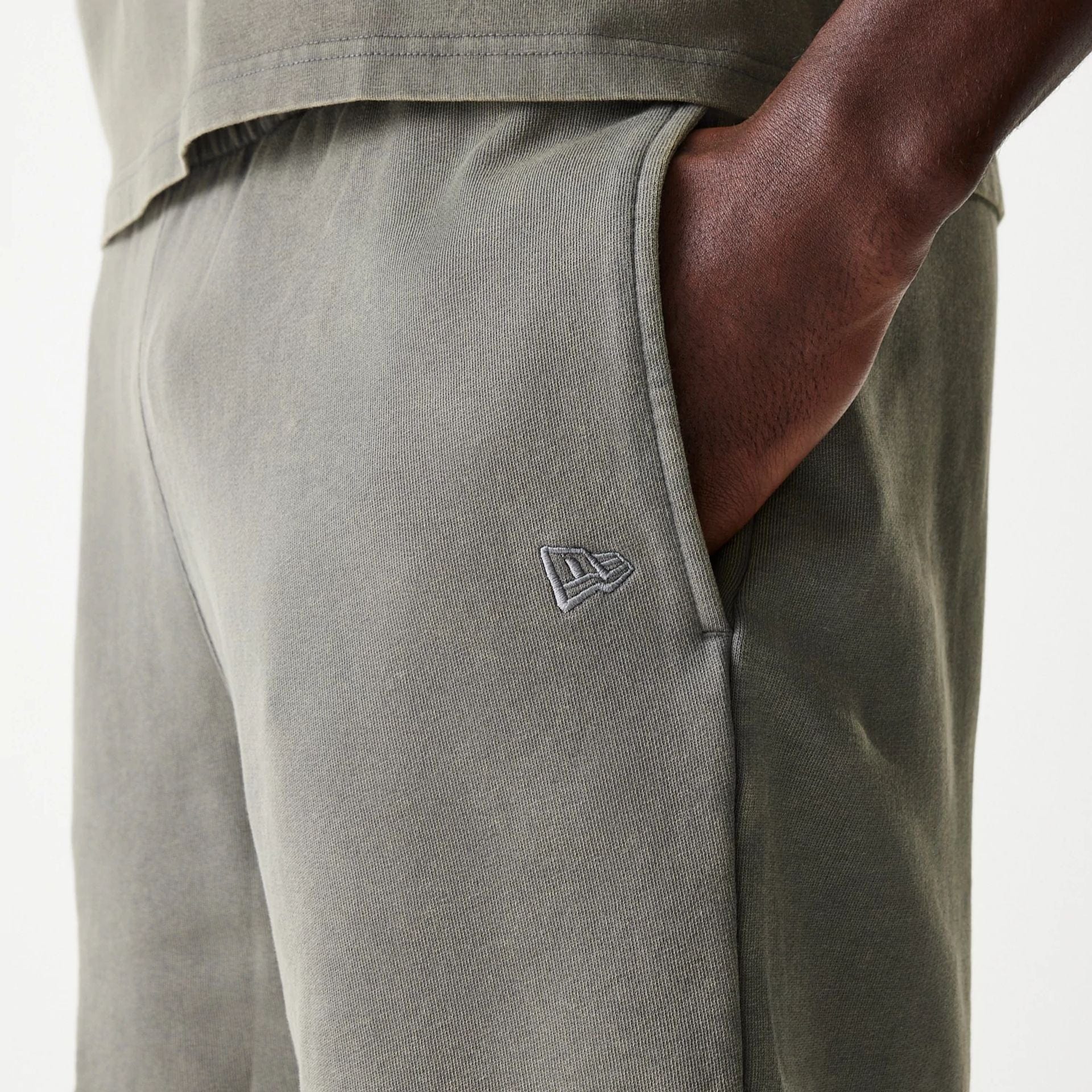 Los Angeles Lakers New Era Washed Style NBA Shorts Grau