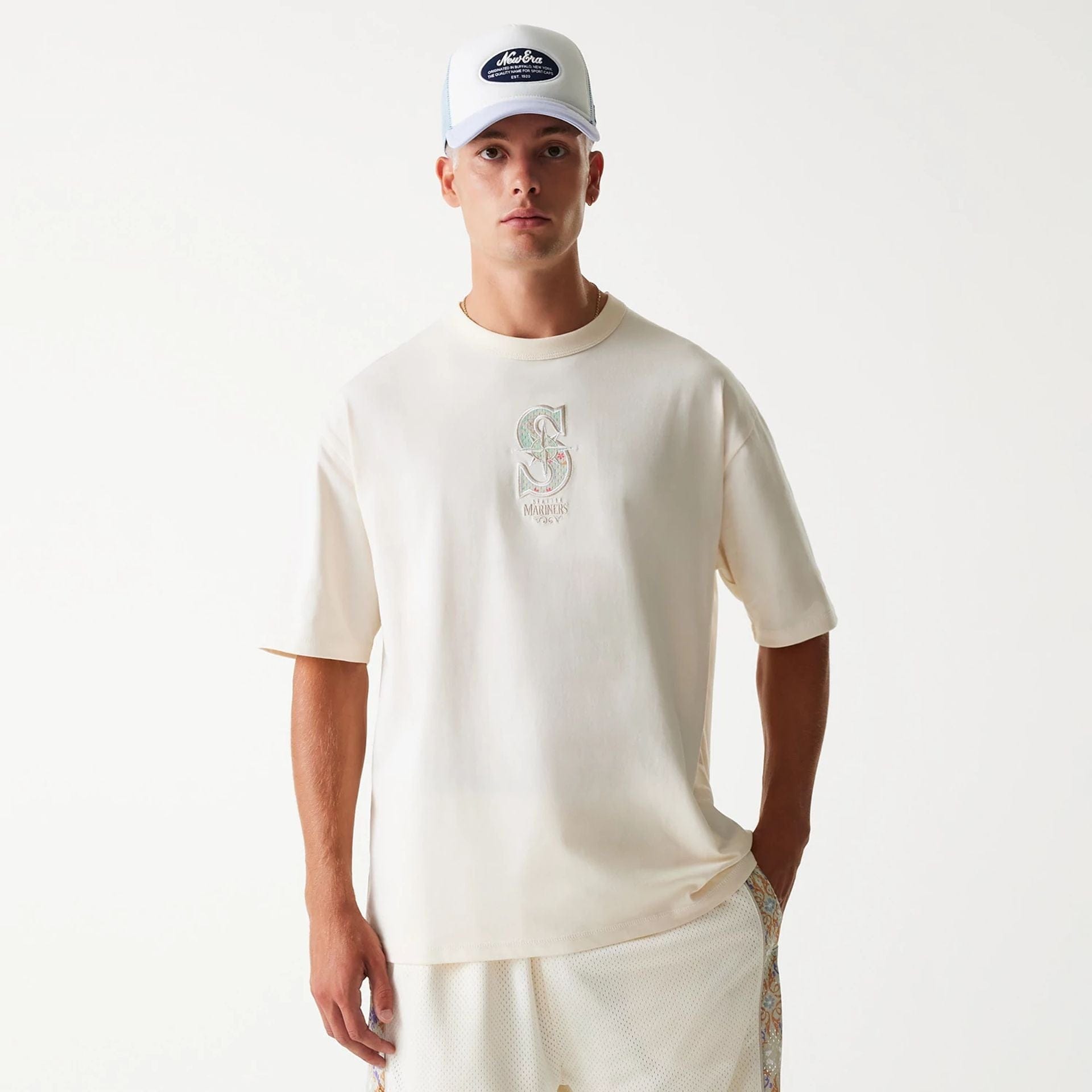 Seattle Mariners New Era Infill Oversized Backprint MLB T-Shirt Beige