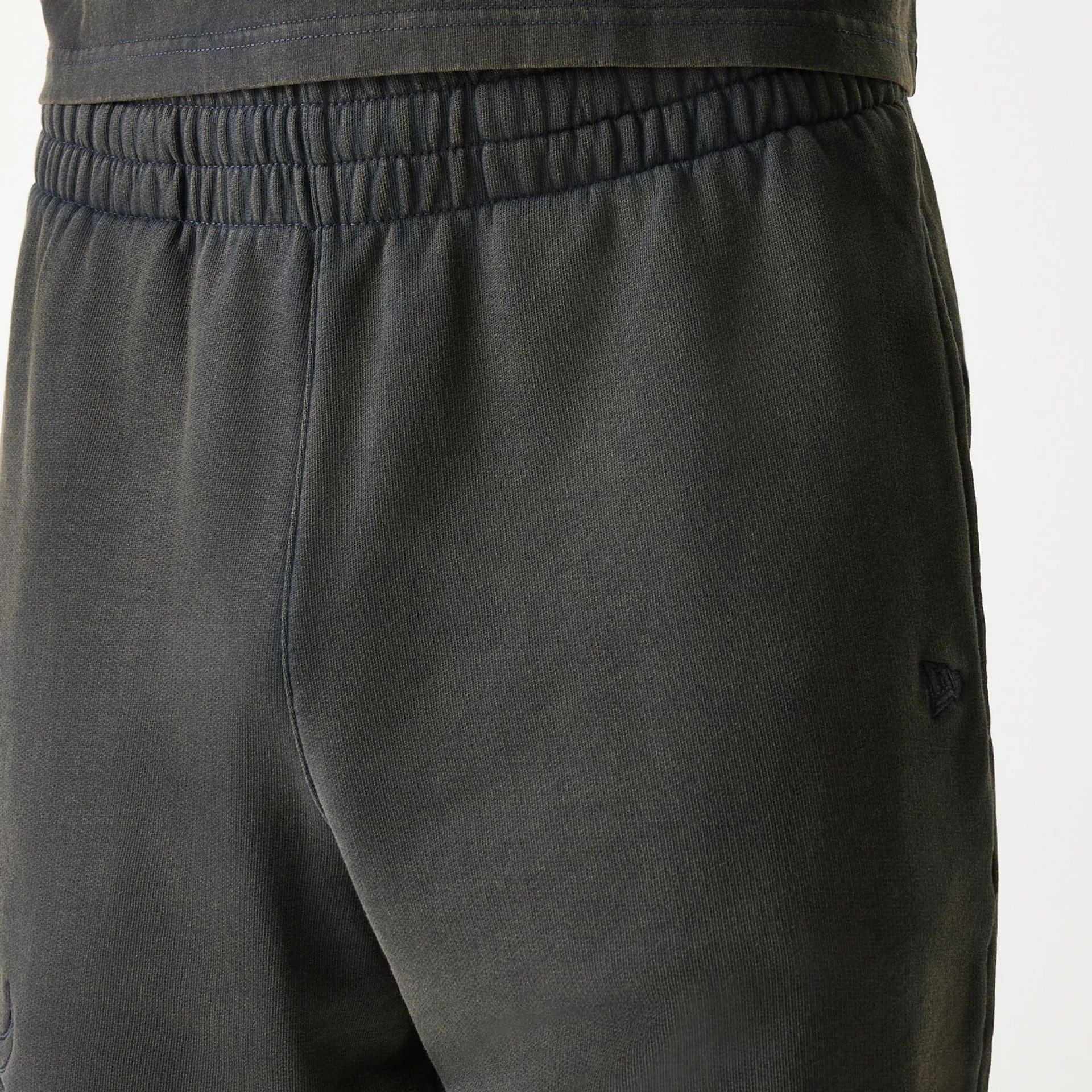 Chicago Bulls New Era Washed Style NBA Shorts Grau