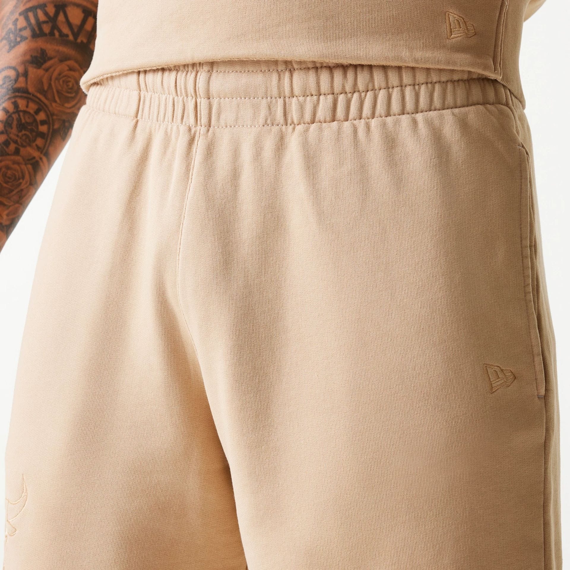 Chicago Bulls New Era Washed Style NBA Shorts Beige