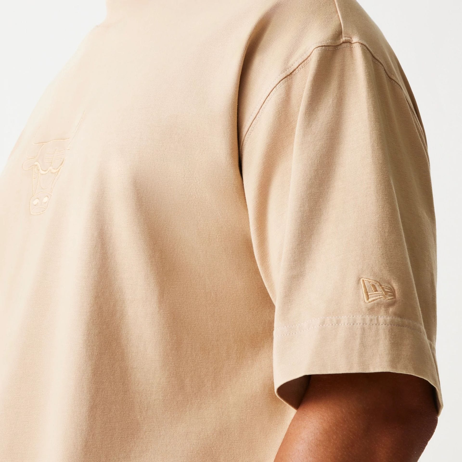 Chicago Bulls New Era Washed Style Oversized Box T-Shirt Beige