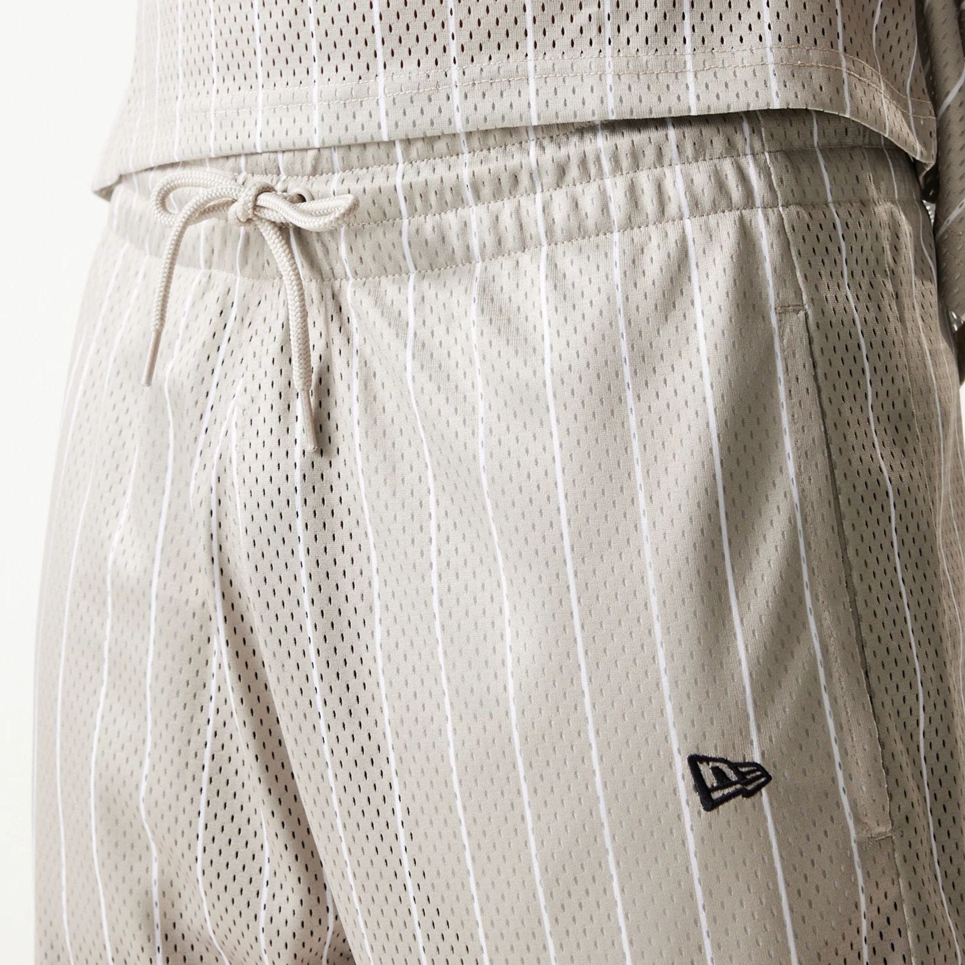 Kansas City Chiefs New Era Pinstripe NFL Shorts Beige
