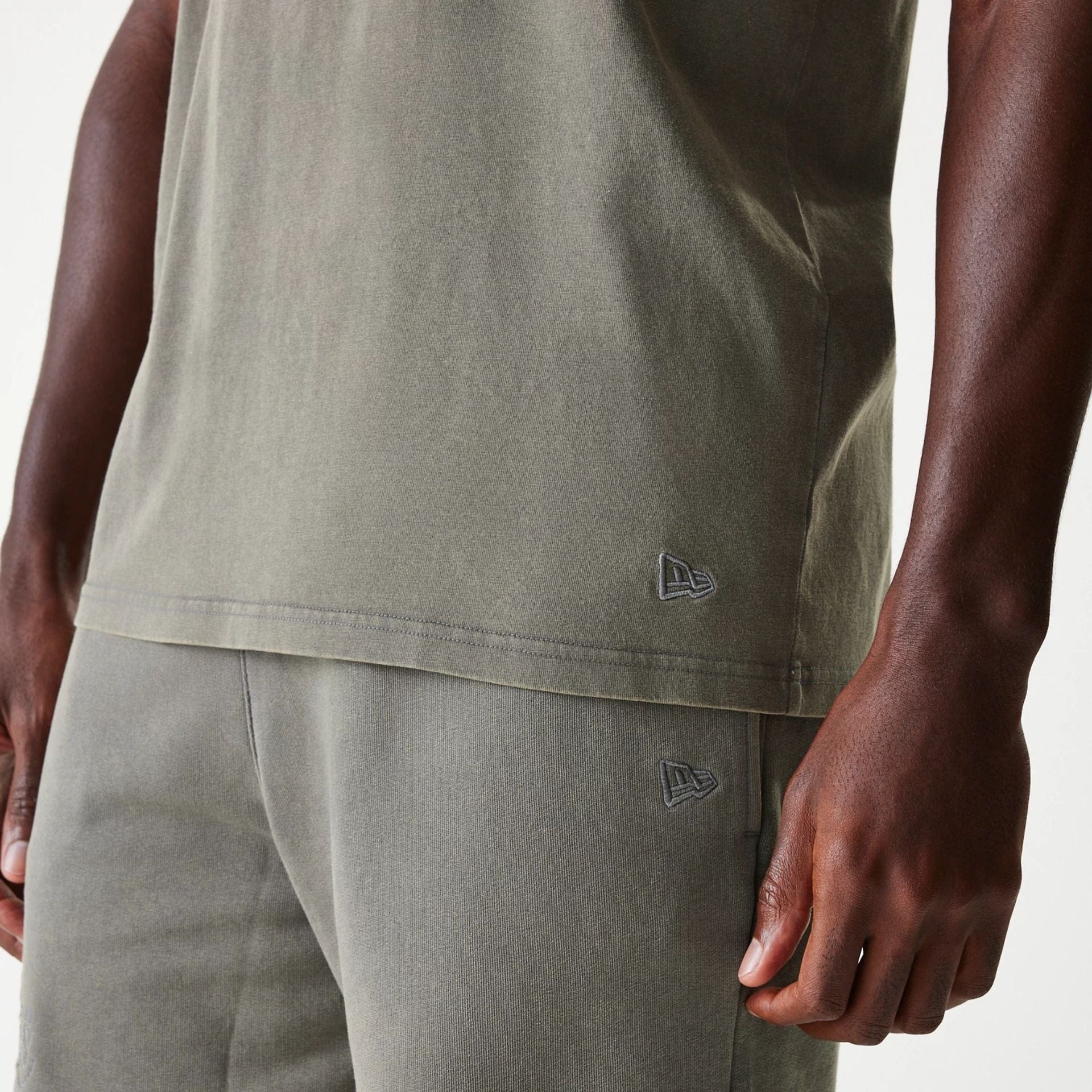 Los Angeles Lakers New Era Washed Style NBA Shorts Grau