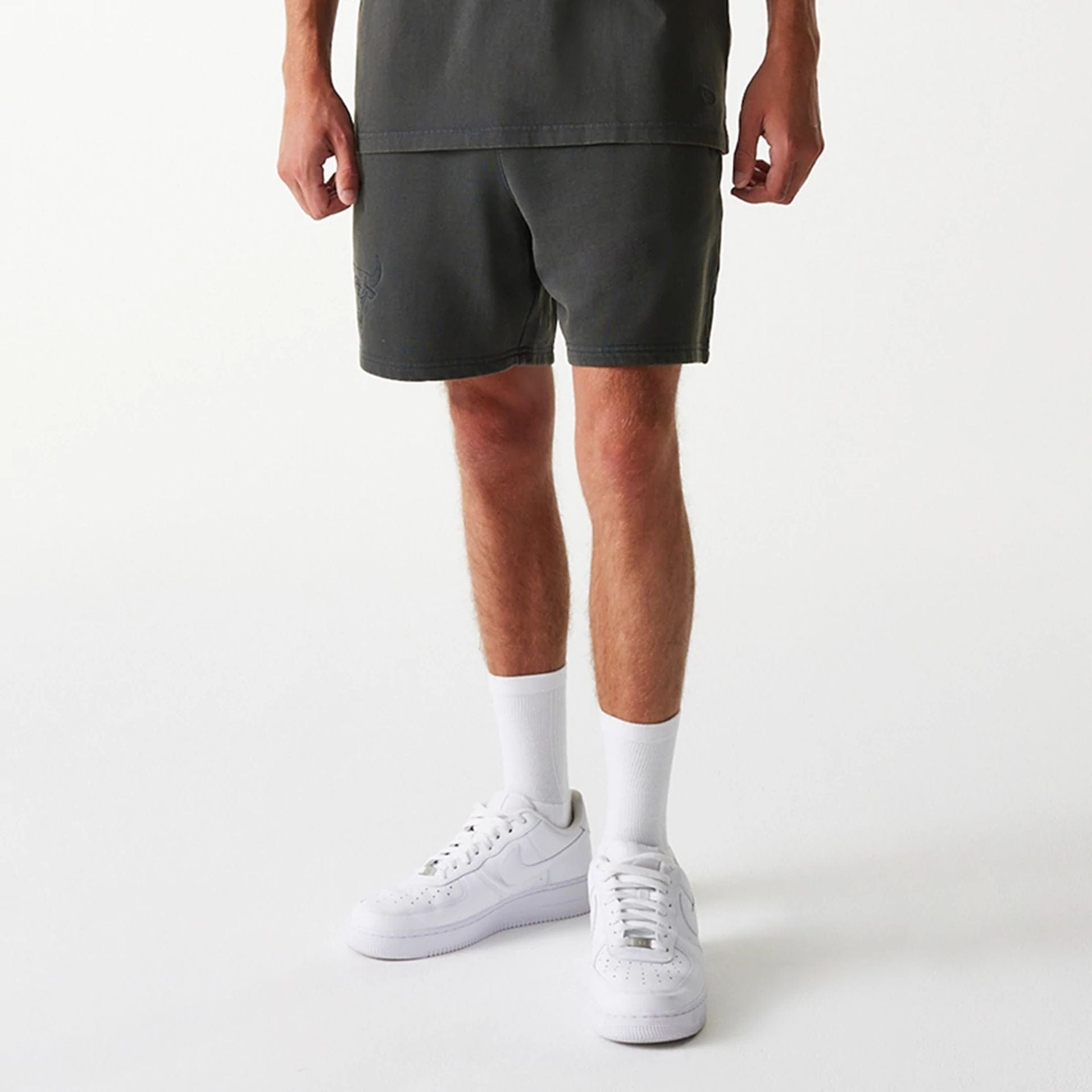 Chicago Bulls New Era Washed Style NBA Shorts Grau