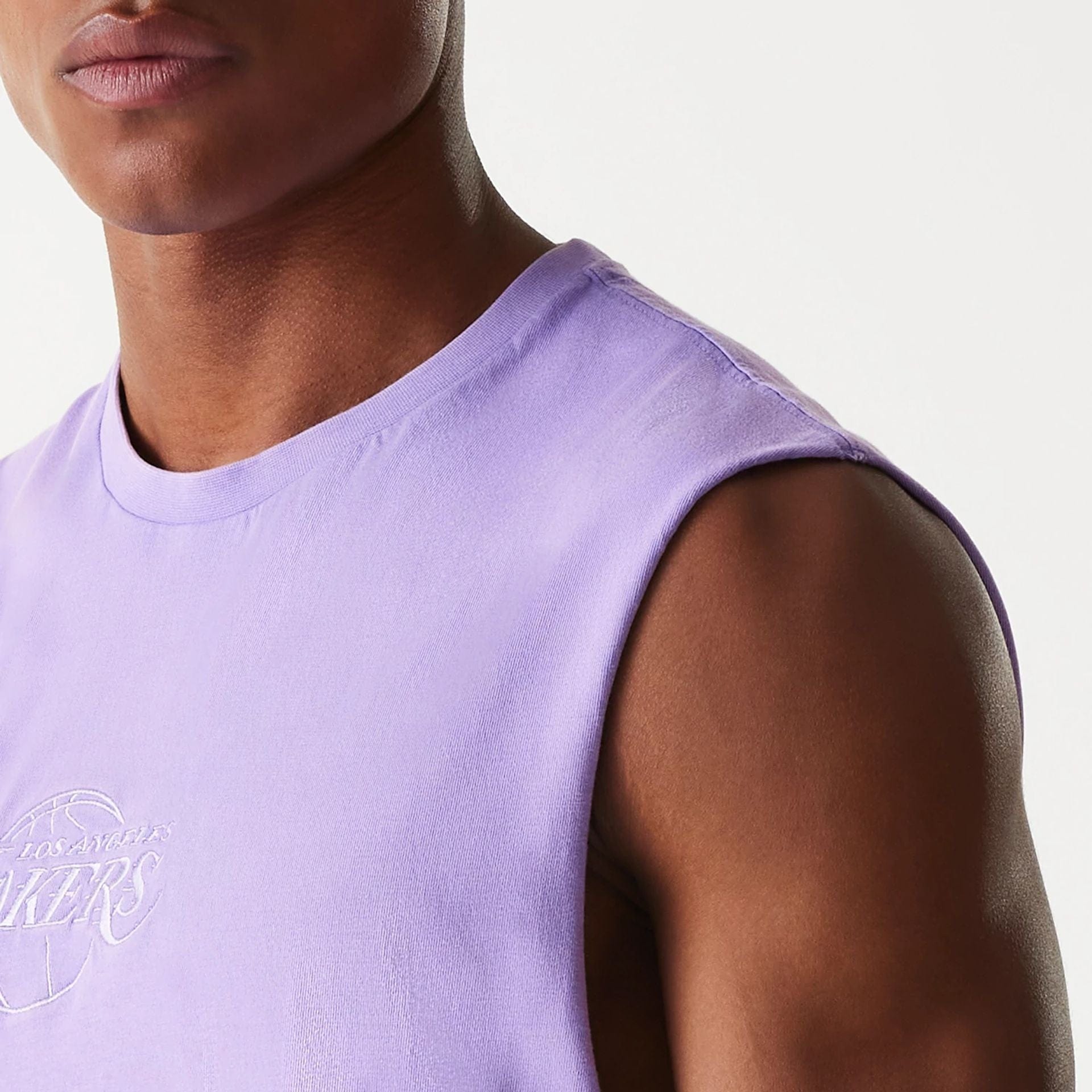 Los Angeles Lakers New Era Washed Style Oversized Tanktop Sleeveless T-Shirt Lila