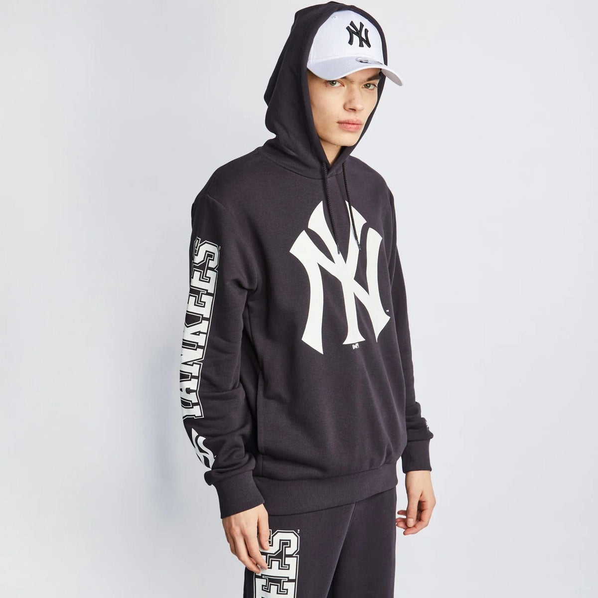 New York Yankees New Era MLB Team Logo Dual Stack Hoodie Navy - STADIUMDREAMS