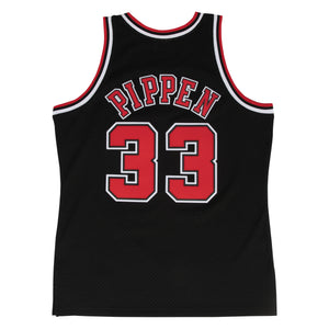 Scottie Pippen #33 Chicago Bulls 1997-98 Mitchell & Ness Swingman NBA Trikot Schwarz - STADIUMDREAMS