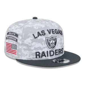 Las Vegas Raiders 2024 NFL Salute to Service New Era 9FIFTY Snapback Cap Weiß - STADIUMDREAMS