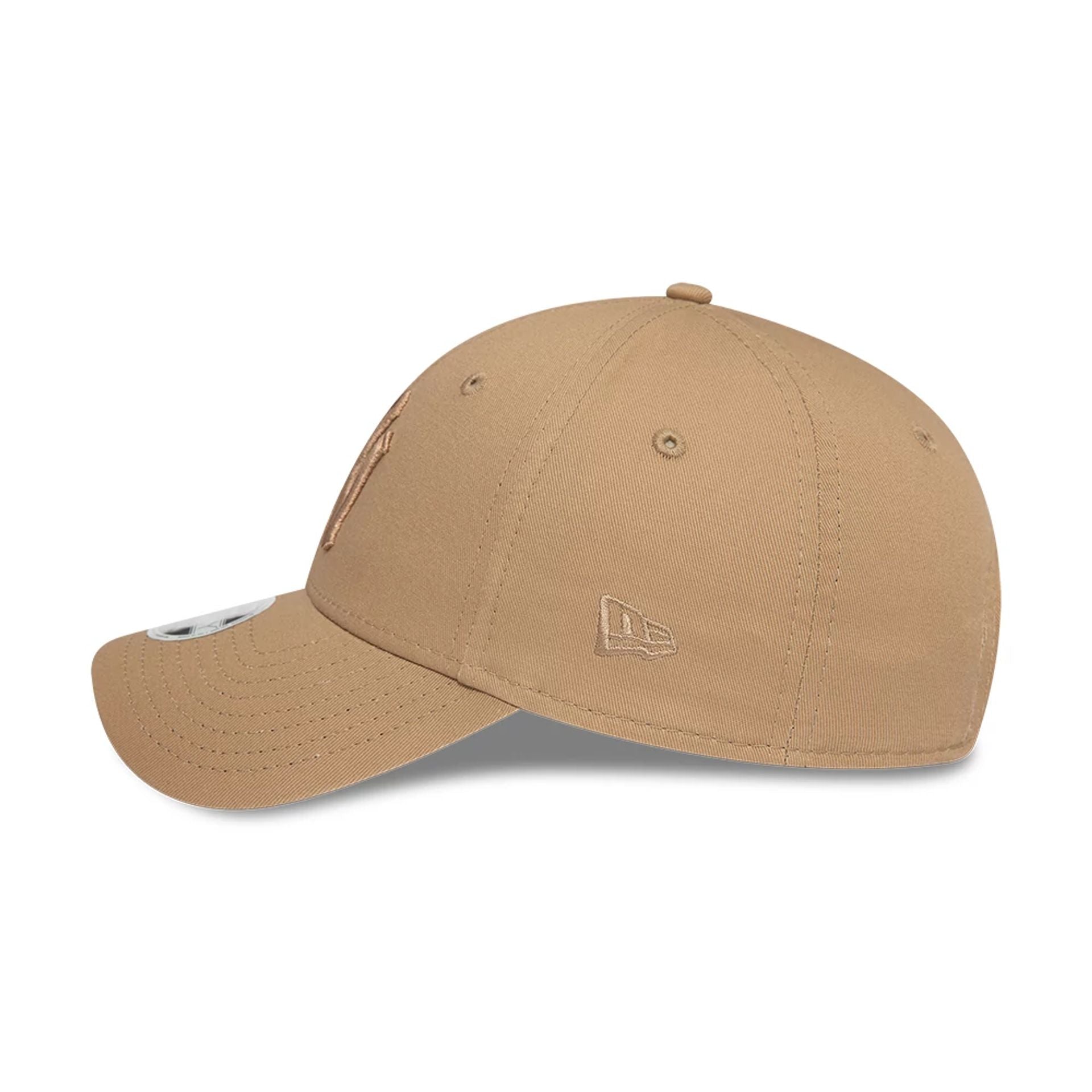 New York Yankees Woman New Era Rose Gold 9Forty MLB Cap Beige - STADIUMDREAMS