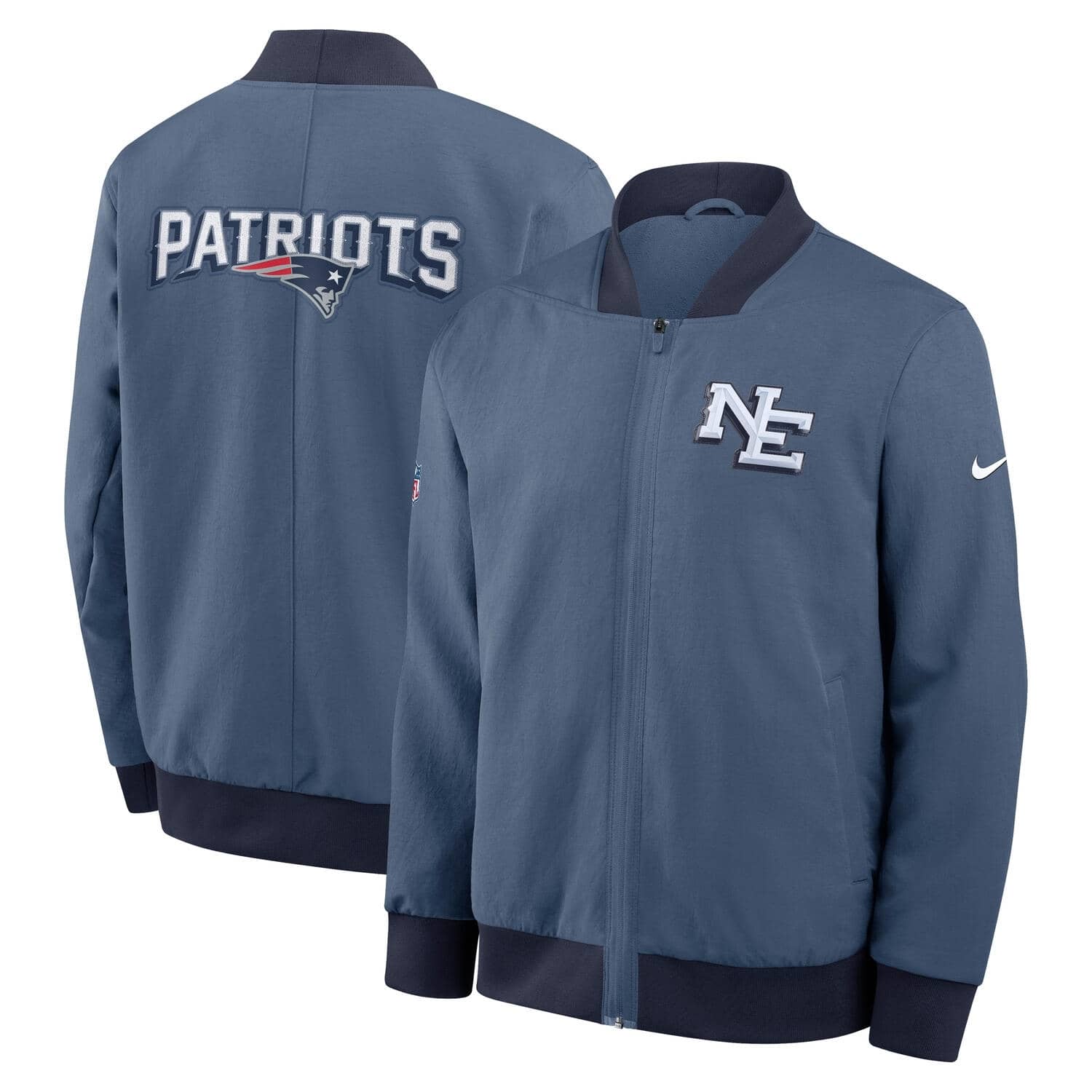 New England Patriots 2025 Nike Rivalries Sideline NFL Bomber Jacke Blau