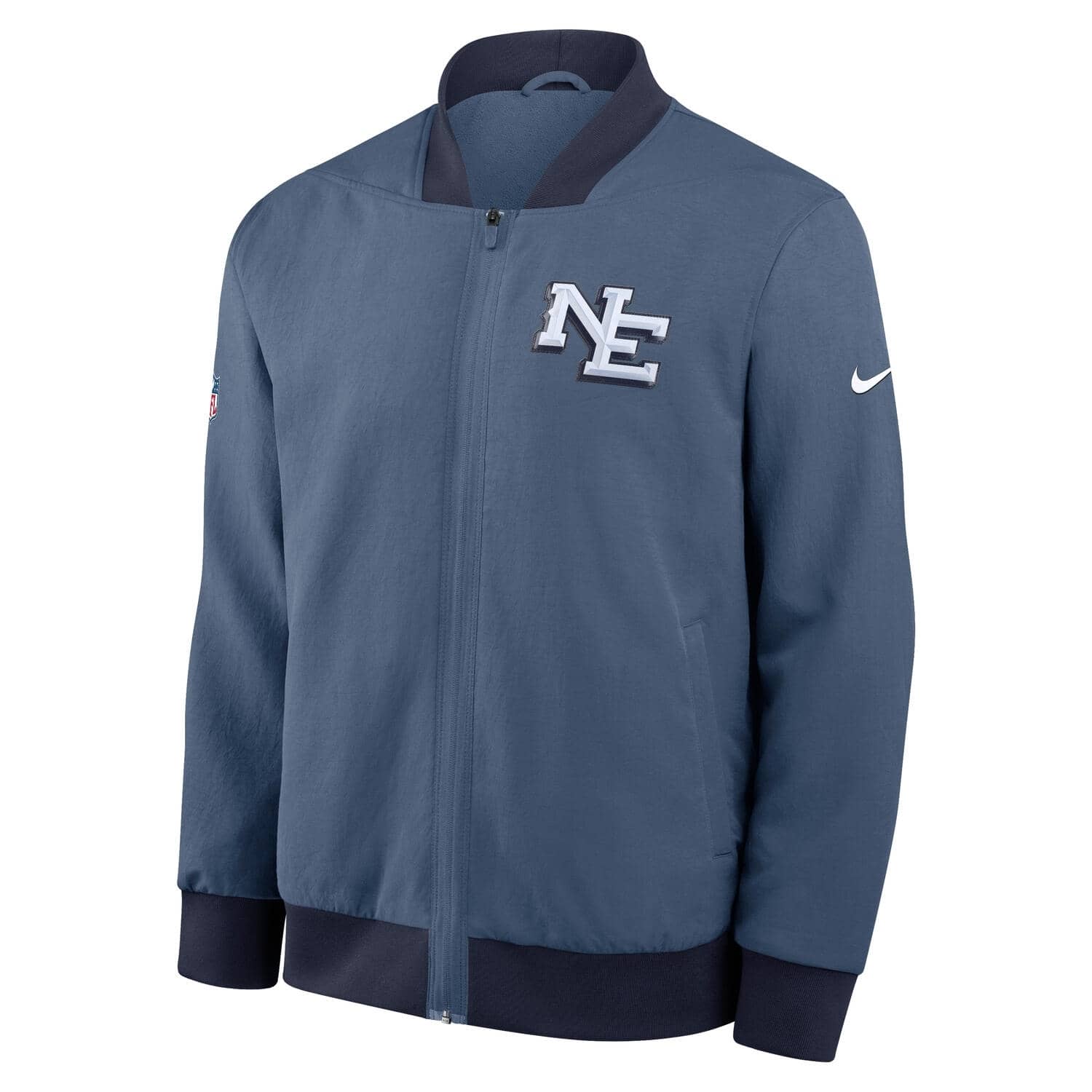 New England Patriots 2025 Nike Rivalries Sideline NFL Bomber Jacke Blau