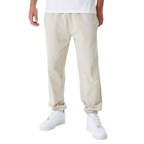 New York Yankees MLB League Essentials Jogger Sweatpants beige - STADIUMDREAMS