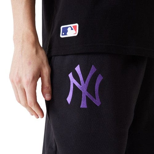 New York Yankees MLB League Essentials Jogger Sweatpants schwarz - STADIUMDREAMS