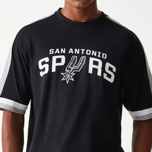 San Antonio Spurs New Era NBA Panel T-Shirt Schwarz - STADIUMDREAMS