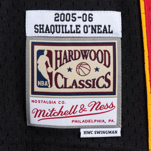 Shaquille O’Neal Miami Heat Mitchell & Ness NBA Swingman Trikot 2005-2006 Schwarz - STADIUMDREAMS